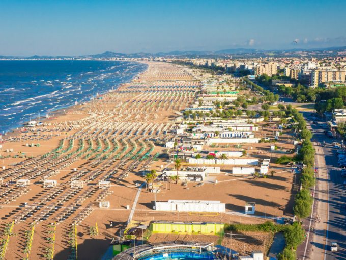 Hotel In Vendita Rimini Marina Centro1